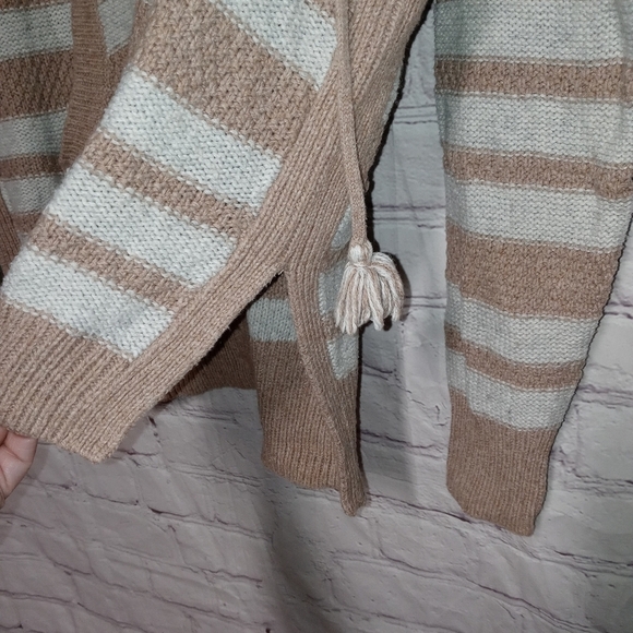 🧡MADEWELL Striped Cozy Knit Hooded Sweater - Picture 4 of 5